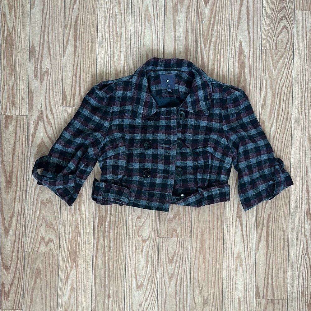 Woman’s XXI Plaid Cropped Jacket (Size M)